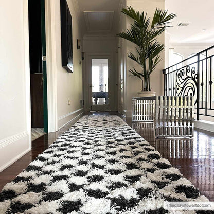 ChessFloor™ – Bold Checkered Area Rug