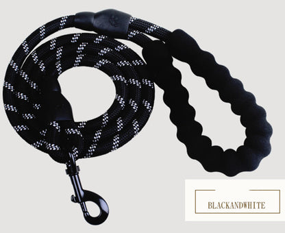 SafeWalk™ – Reflective Nylon Dog Leash